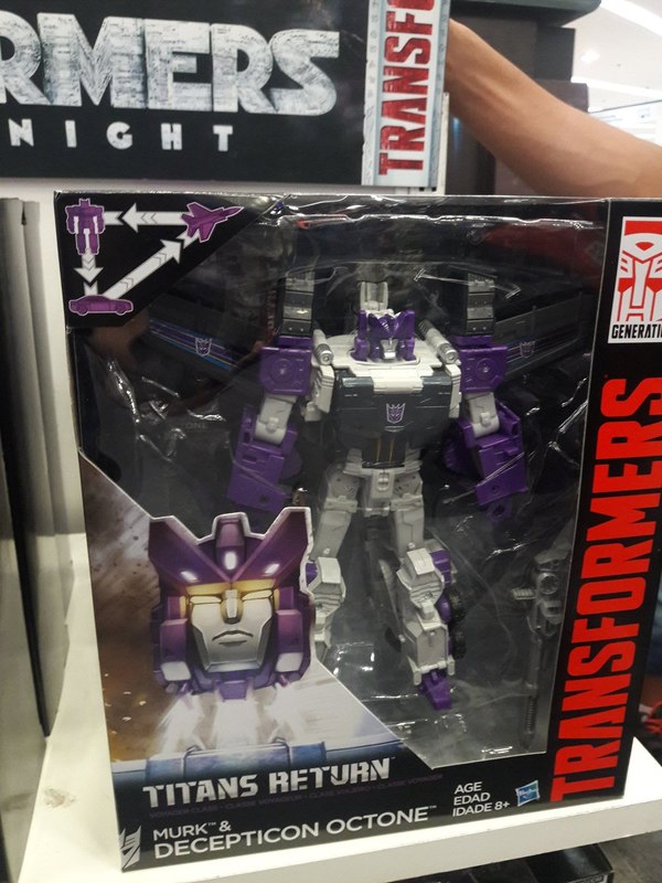 Ready For Titans Return Wave FIVE Voyagers Blitzwing Octone Plus Titan Master Ramhorn Hit Philippines  (2 of 4)